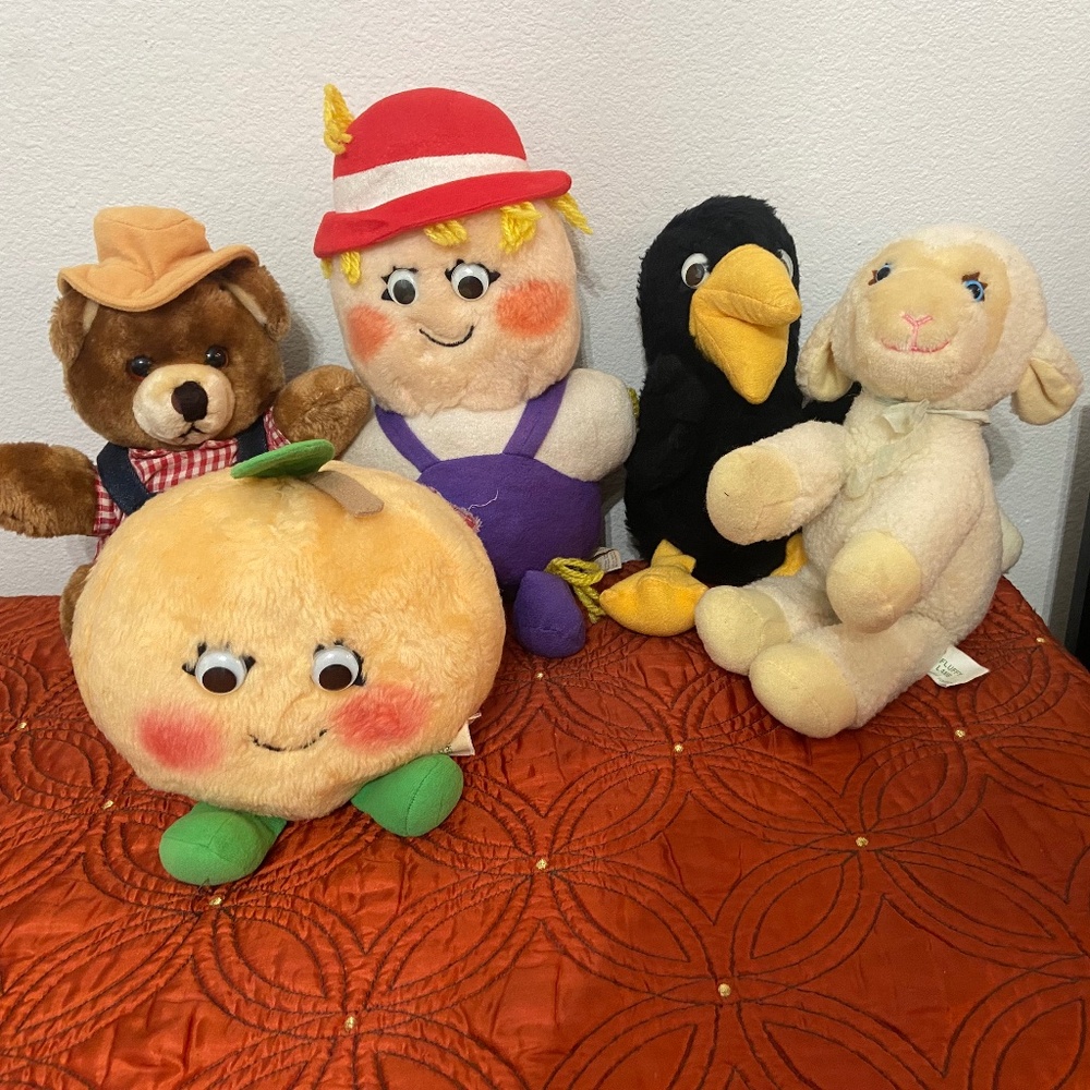 Del Monte" 1980s stuffed animals NW/OT